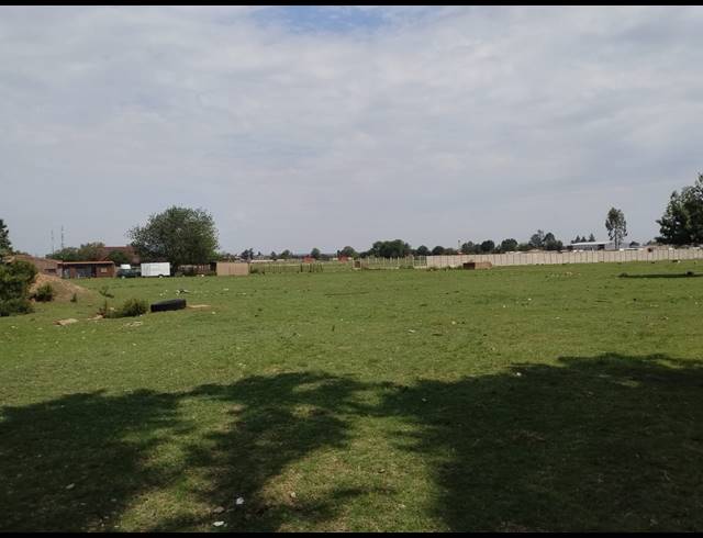 20,206M² VACANT LAND FOR SALE IN ROODS GARDENS
